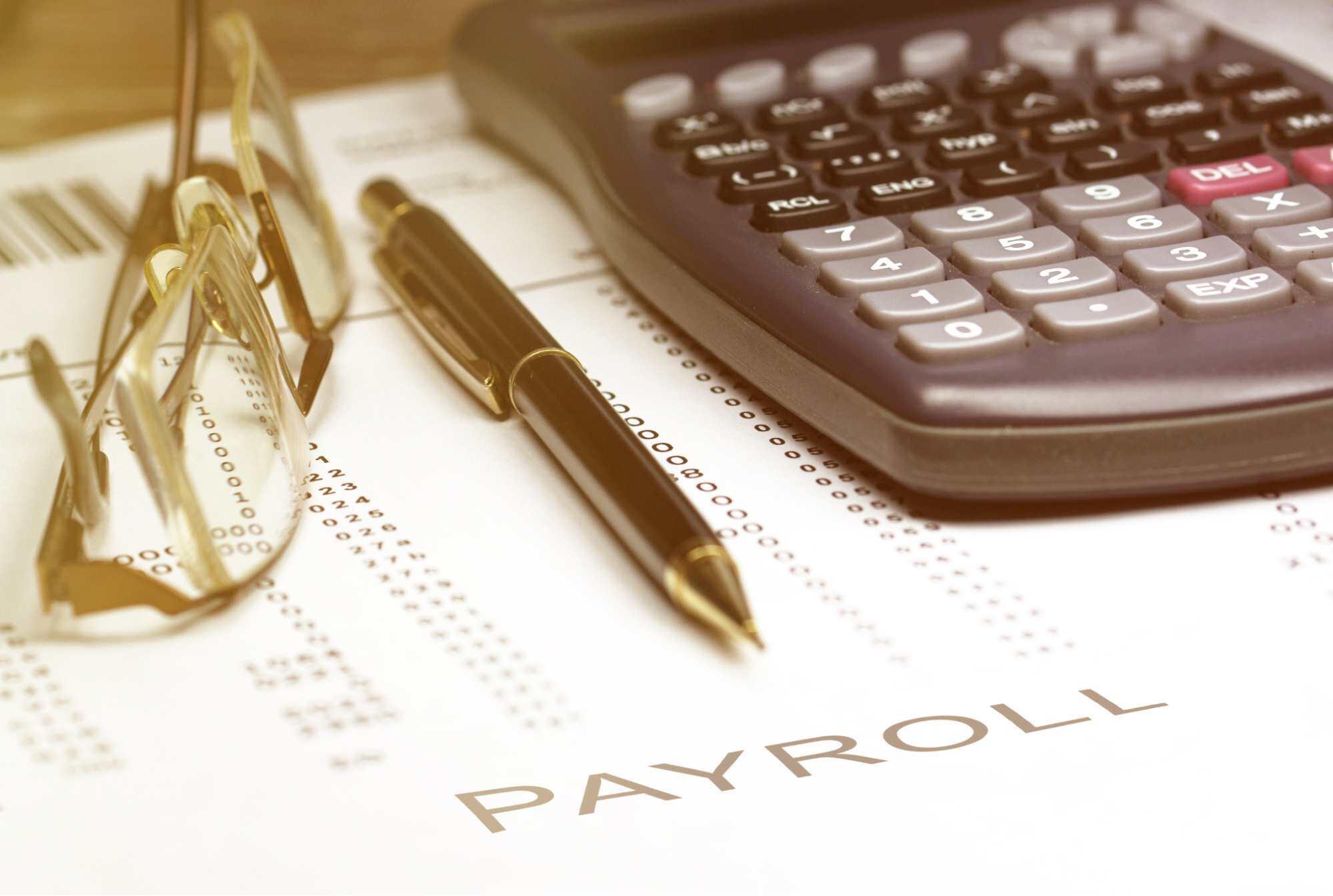 Payroll Outsourcing vs In-House Payroll: Which is Right?